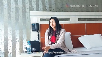 A Gorgeous Innocent Girl'S First Porn Audition - Her Facial Expressions Are Stunning